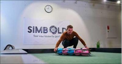 






Simbold - sjov blanding af fodbold og pool
