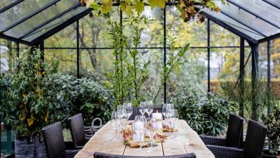 Elegant herregårdsophold med spa og fredelige haver