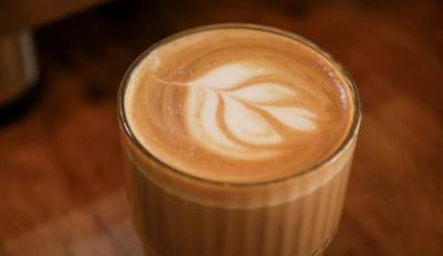 Bolle med ost og kaffe - velanmeldt