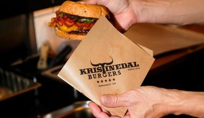 Valgfri Burgercombo Fra Topanmeldte Kristinedal Burgers