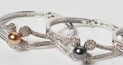 Hvidguldsbelagt armbånd