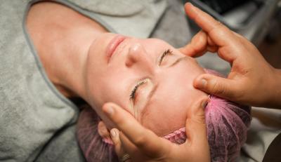 Japansk lifting hos Clinique Collette