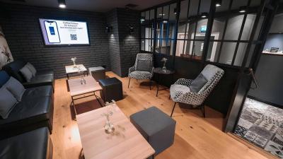 Nyd et afslappende ophold med café på stedet og nem adgang til München