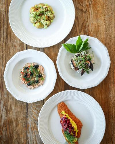 4-Retters Frokost på Strandmøllekroen i Klampenborg