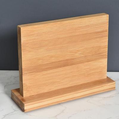 Knivholder i massivt træ med magnet  Lys og mørk variant - Lys Brun