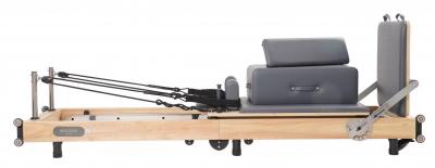 Foldbar Pilates reformer i egetræ
