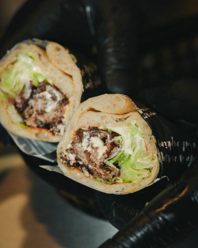 Valgfri Roll @ Badsha - Kvalitetsshawarma Skabt Af Michelin-kok