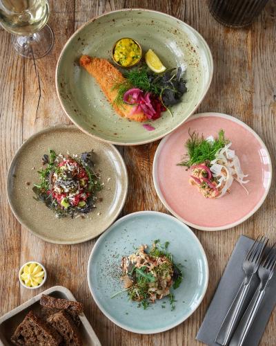 4-Retters Frokost på Strandmøllekroen i Klampenborg