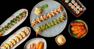 Take away sushi menu for 3 personer med hele 56 stk