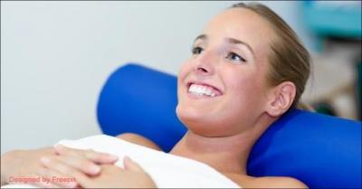 Få dit smil til at stråle igen med professionel tandblegning - Giv dit smil nyt liv og selvtillid med en effektiv tandblegning. Oplev synligt hvidere tænder på kort tid - sikkert, skånsomt og professionelt udført. Værdi fra kr. 799 og op til kr. 1499,-