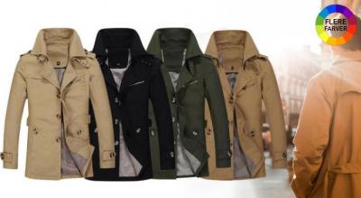 Klassisk og stilren trenchcoat med vandtæt overflade