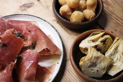 5-retters menu: Italiensk madglæde i et skævt bindingsværkshus i Indre By