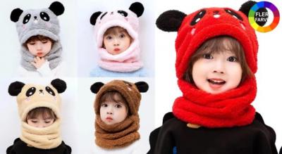 Sød og varm hue og halstørklæde