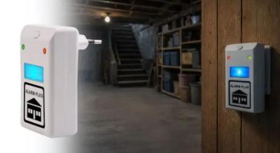 Topkvalitets plug-in og batteridrevet skadedyrsalarm, der hjælper med at fjerne mus, rotter, edderkopper, myrer, fluer, kakerlakker og mere!