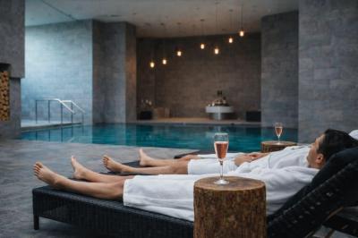 Quiz og vind gavekort til Hotel Vejlefjord, Kurhotel Skodsborg eller Hotel Viking (værdi 4.000 kr.)