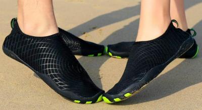 Behagelige badesko i enkelt design - perfekt til vinterbadning