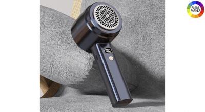 Effektiv fnugfjerner med display - gør tekstiler som nye