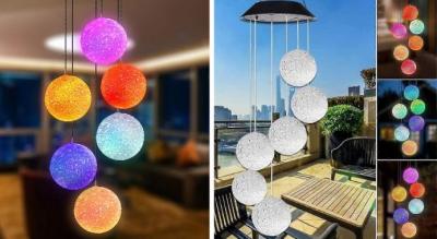 Solcelledrevet hængende vindklokke med lys - skifter farve!