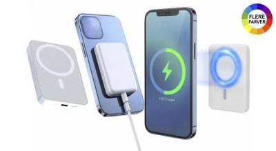 Slip for ledninger og batteriproblemer med denne kraftfulde MagSafe powerbank på 10.000 mAh. Den fastgøres magnetisk på bagsiden af telefonen og oplader trådløst, mens du er på farten.