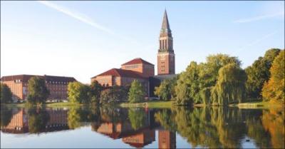 Oplev charmerende Kiel med hotelophold for 2