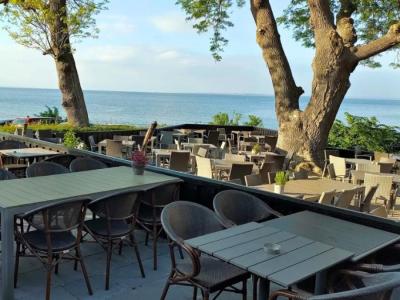 Moderne fortolkning af det danske/franske køkken med udsigt over Øresund: Få 20% på hele regningen (Inkl. drikkevarer)