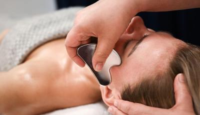 Gua Sha Ansigtsbehandling - Indre By
