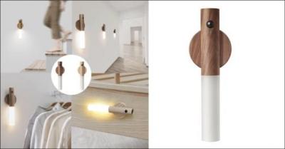 Sensor natlampe med bevægelse og varm belysning - Skab tryghed og stemning med genopladelig natlampe med bevægelsessensor, varm LED lys og stilrent design i trælook. Inkl. fragt. Værdi kr. 359,-