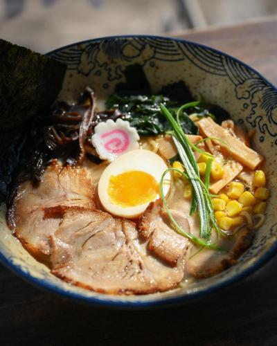 Valgfri Bowl @ Ishii Ramen på Østerbro - A Bowl Worth Coming Back For!