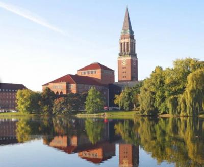Miniferie i Kiel tæt på fjord, byliv og maritime oplevelser