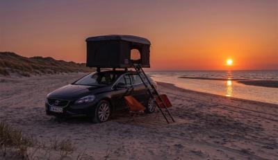 Spar op til 47%: Strandsurfing eller ferie i tagtelt