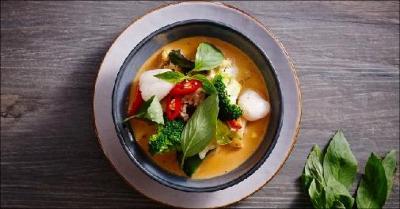 Smagfuld asiatisk tapasoplevelse hos Kiin Kiin Bao Bao - Oplev en hyggelig og gastronomisk asiatisk middag med 4 serveringer, bao, short ribs og sød dessertoplevelse.  Værdi kr. 455,-