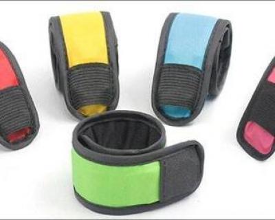 2, 4 eller 6 LED knæk-armbånd 