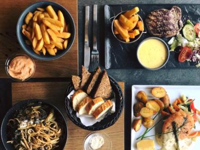 Frit valg på flot anmeldt café